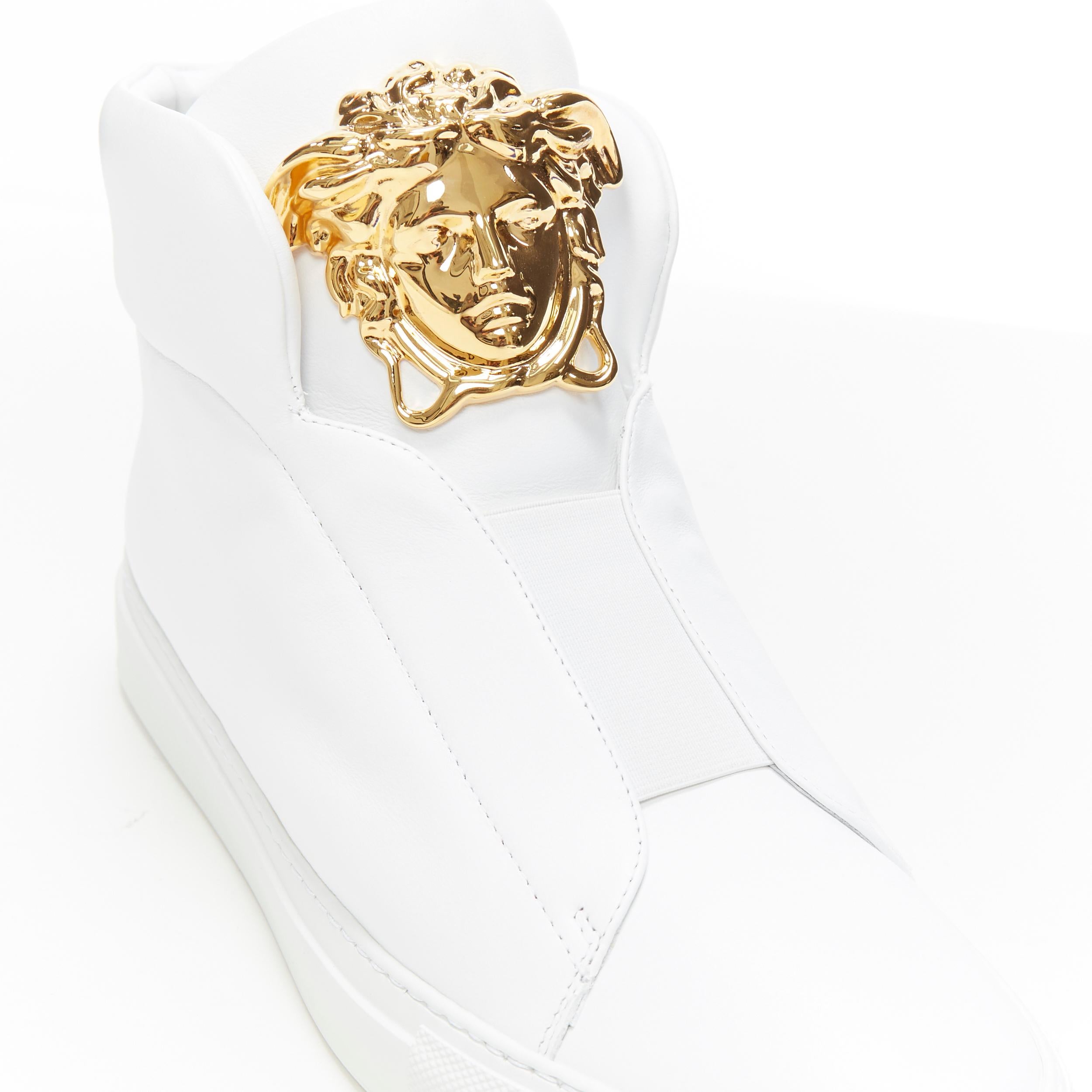 new VERSACE Palazzo gold Medusa white calfskin leather high top sneaker EU40 In New Condition In Hong Kong, NT