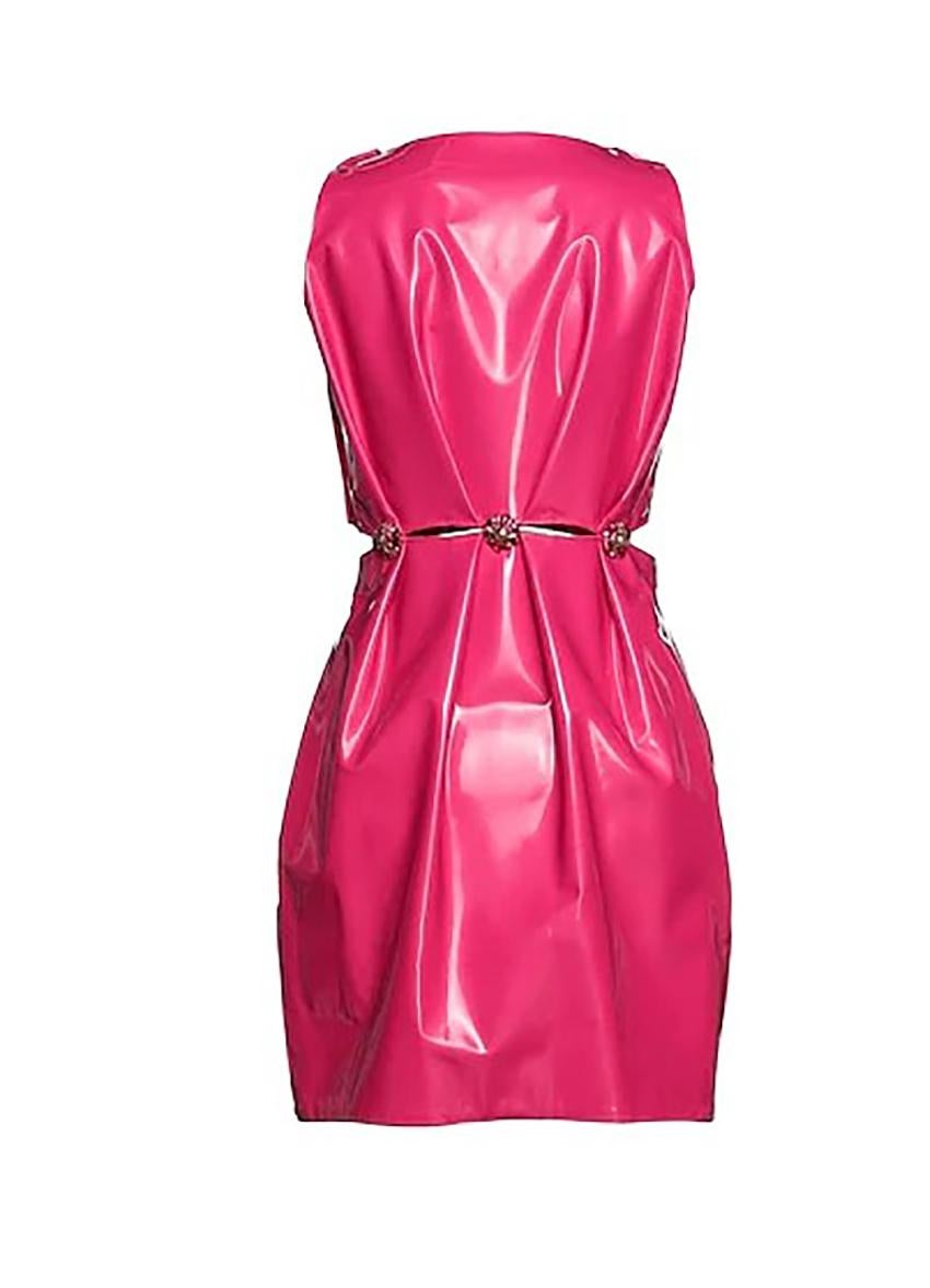 VERSACE 


Coated fabric, metal applications, rhinestones, solid color, round collar, sleeveless, 
multipockets, side closure, zipper closure, fully lined

Content: 100% polyester 

Size IT 38 - 2

Length (from the back to the bottom of the dress)