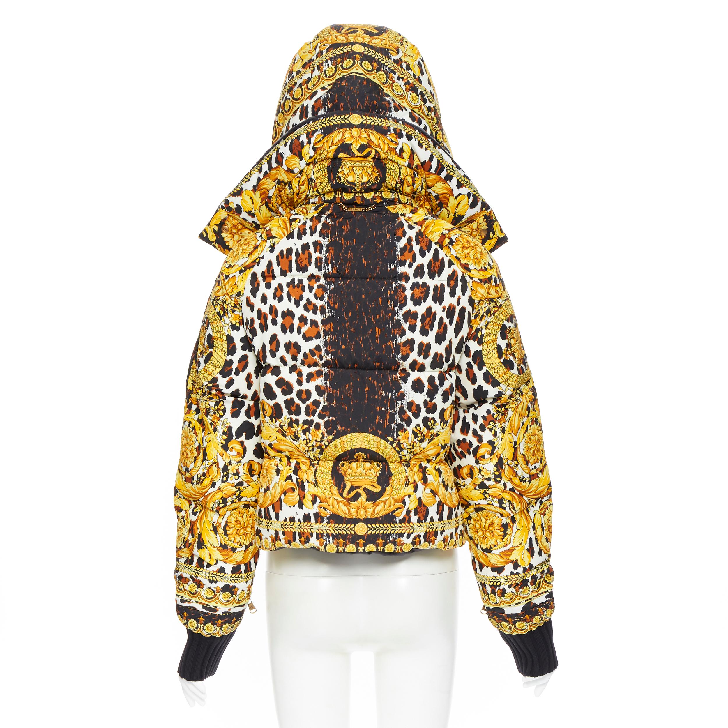 Gold new VERSACE Reversible Wild Baroque leopard gold goose down padded jacket IT40 S