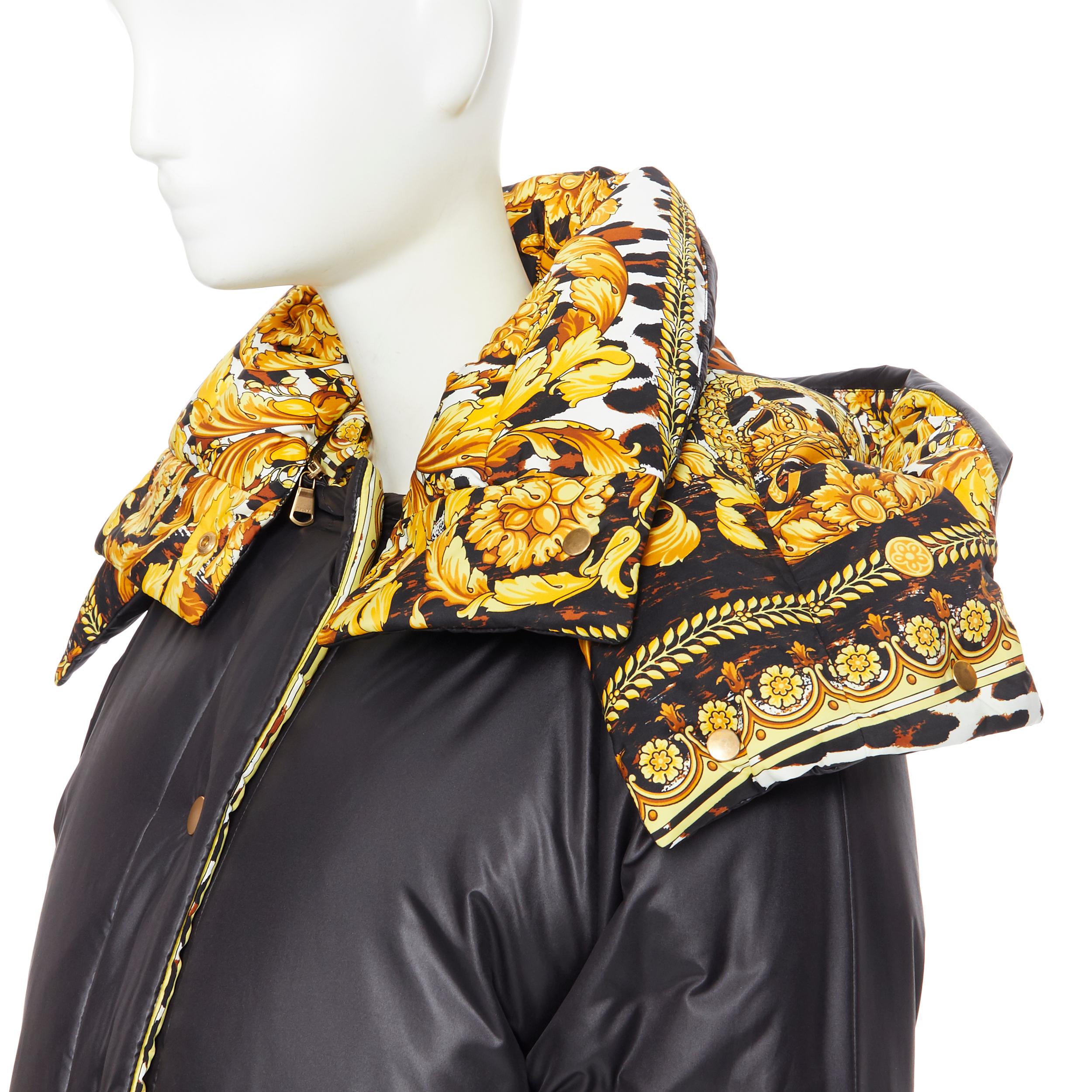 new VERSACE Reversible Wild Baroque leopard gold goose down padded jacket IT40 S 2