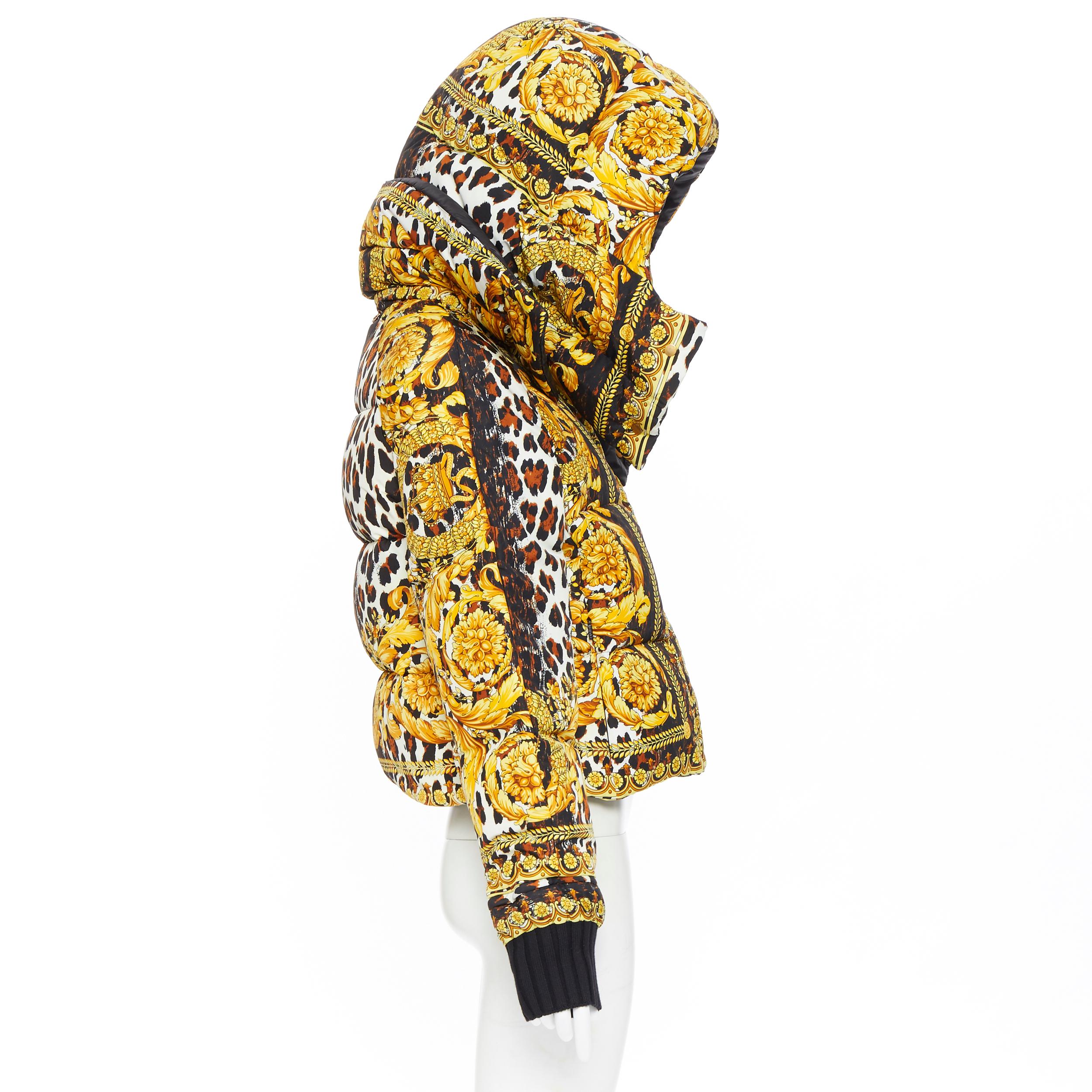 Gold new VERSACE Reversible Wild Baroque leopard gold goose down padded jacket IT42 M