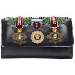 new VERSACE Runway cuir noir Byzantium Cross portefeuille embelli sur chaîne sac