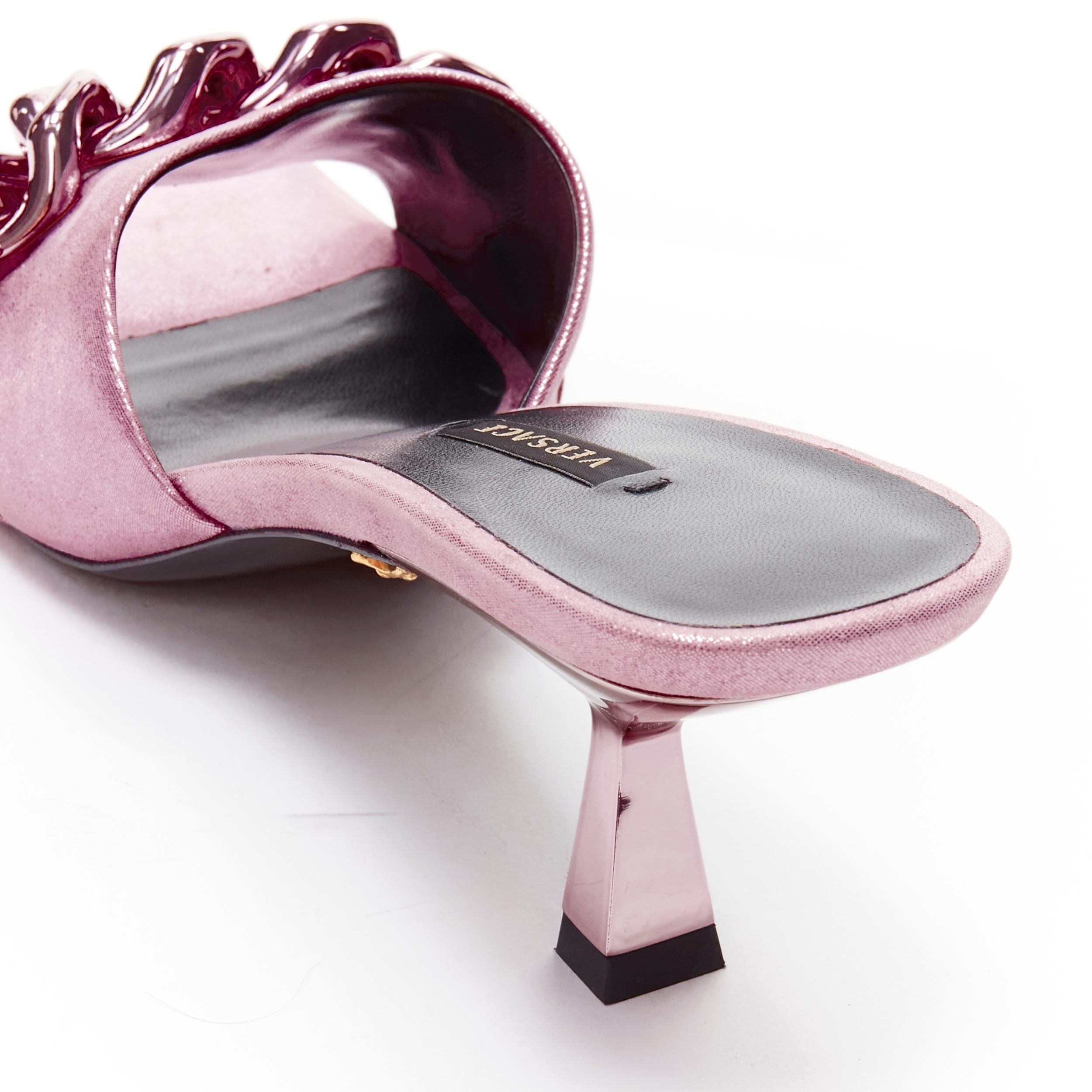 new VERSACE Runway pink chunky chain metallic kitten comma heel sandals EU38 For Sale 2