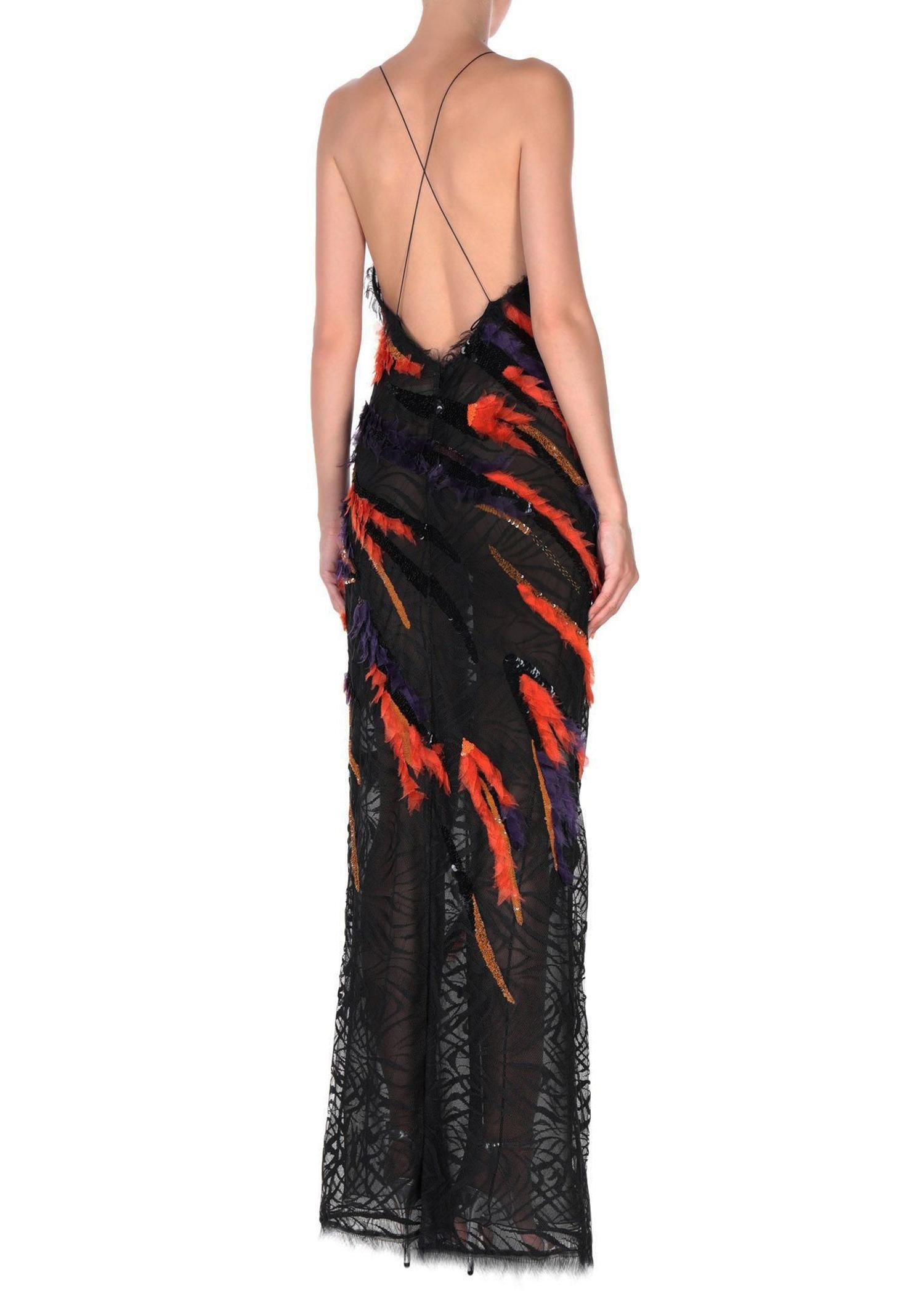Neu Versace Laufsteg Kleid mit tiefem Ausschnitt und Tüllverzierung 38 Taylor Hill Damen im Angebot