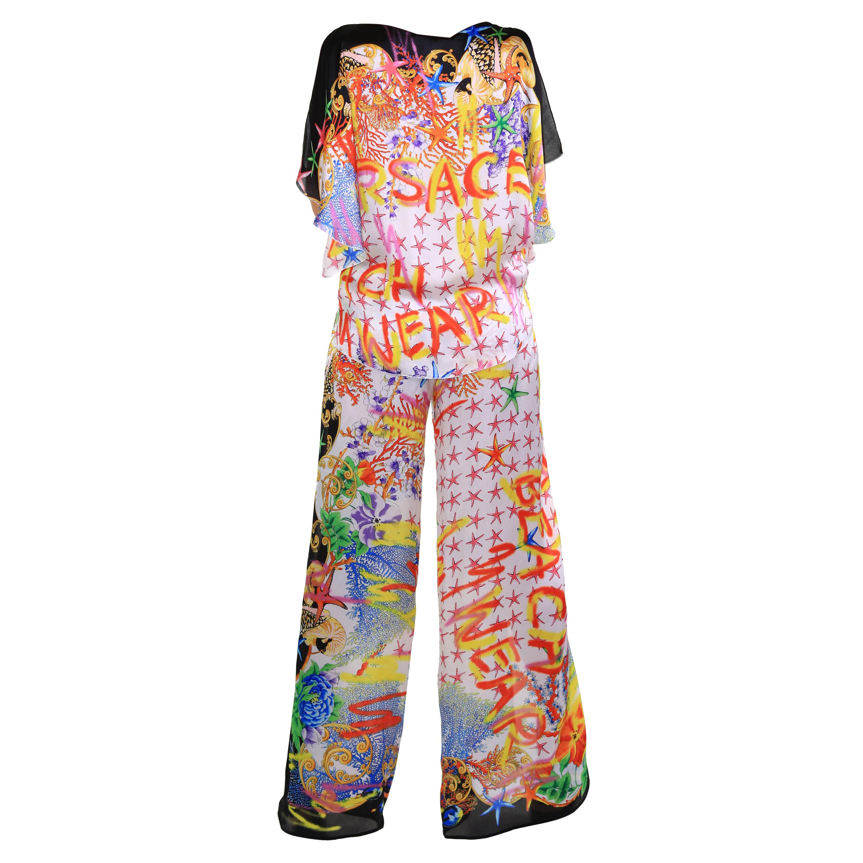 NEW VERSACE SEASHELL and GRAFFITI PRINT 100% SILK PANT SUIT Size 38 For Sale
