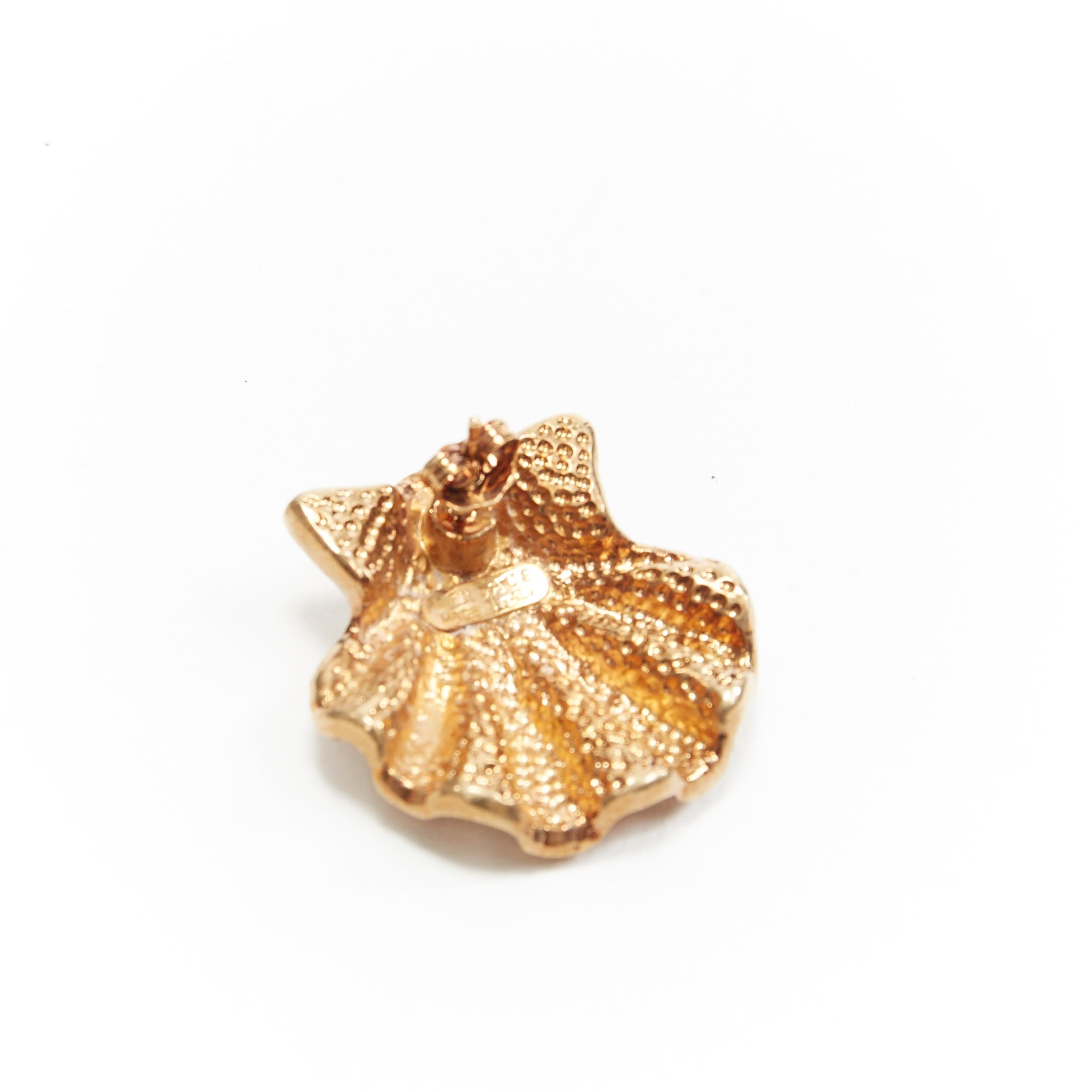 new VERSACE SS18 Tresor De La Mer gold jewel starfish shell crystal earring In New Condition In Hong Kong, NT