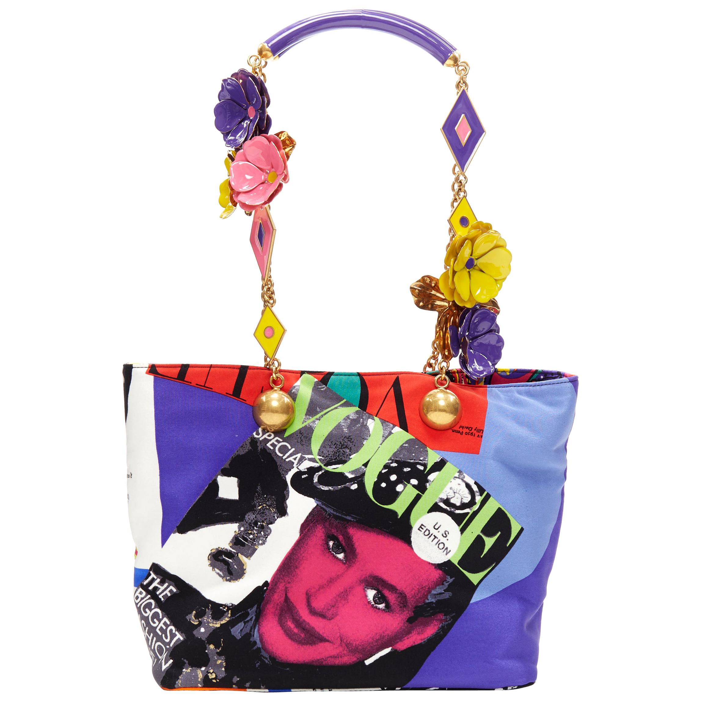 new VERSACE SS18 Tribute 1990 Pop Art Vogue print 3D enamel flower chain tote