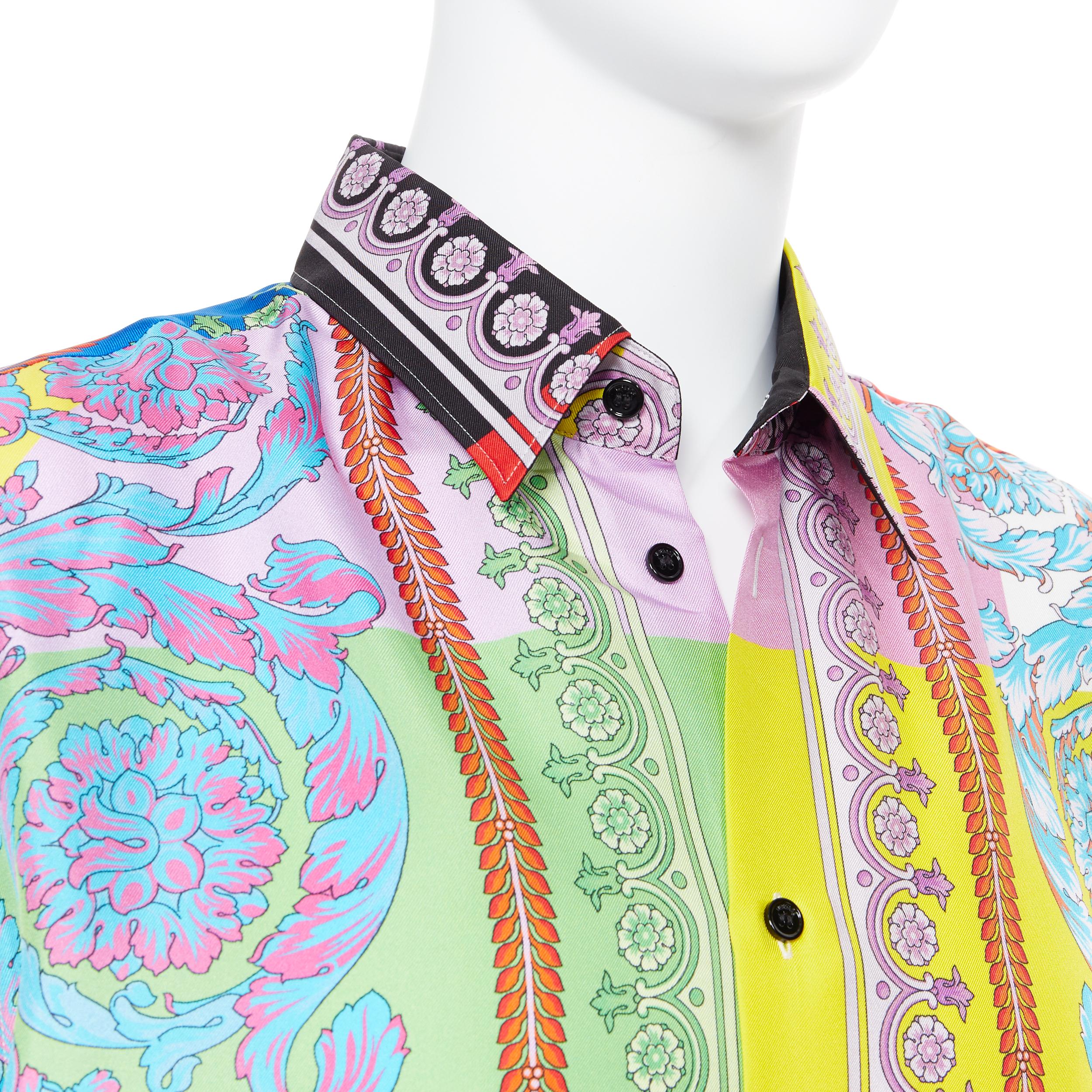 nuovo VERSACE SS19 100% seta Technicolor Barocco camicia floreale multicolore EU43
Marchio: Versace
Stilista: Donatella Versace
Collezione: Primavera Estate 2019
Nome del modello / Stile: Camicia di seta
Materiale: Seta
Colore: Multicolore
Modello:
