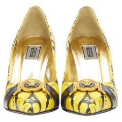 new VERSACE Tribute Baroque 1992 Hibiscus barocco Medusa strap leather heel EU38