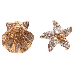 new VERSACE Tribute Tresor De La Mer brushed gold starfish shell crystal earring