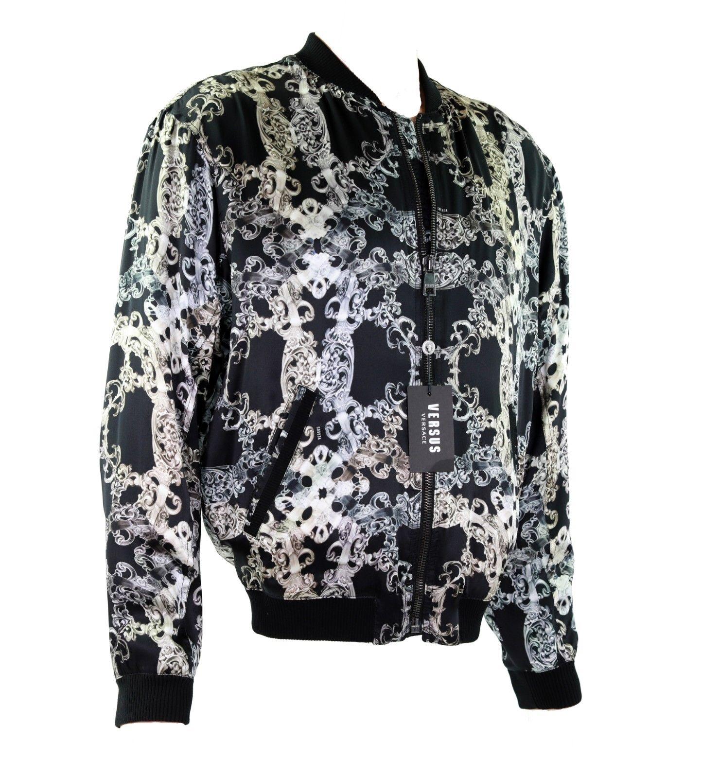 VERSACE  

Printed silk jacket. 
Lightly padded.

This cover-up echoes a classic masculine style and shows how 
Versace reinterprets iconic pieces of a man's wardrobe season after season.

Italian size is 48 - US 38

Shell: 100% Silk

Brand new.