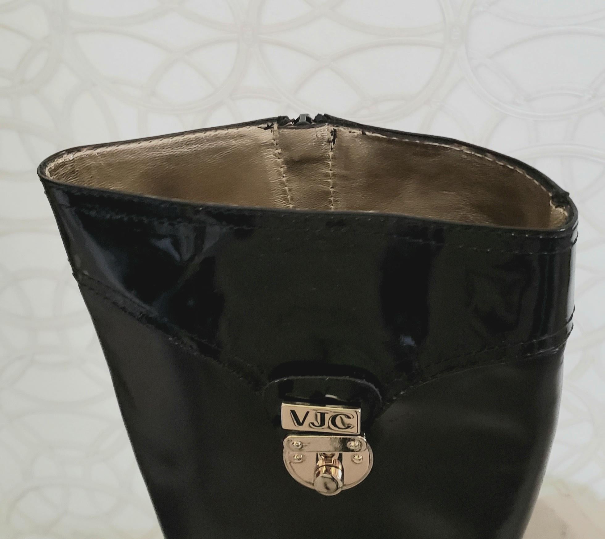 NEW VERSACE VJC BLACK LEATHER BOOTS with PATENT LEATHER INSERTS  39 - 9 For Sale 2