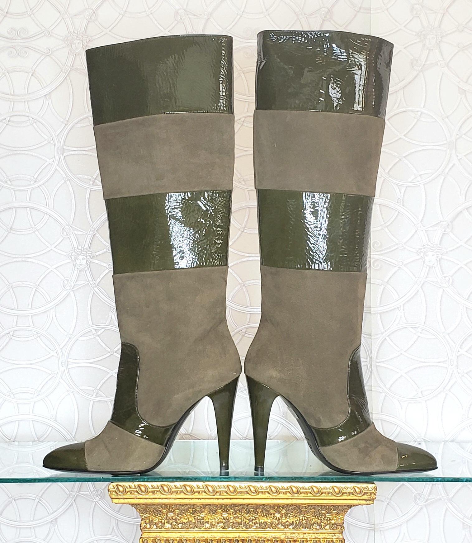 New VERSACE VJC GREEN SUEDE and PATENT LEATHER BOOTS 39 - 9 In New Condition For Sale In Montgomery, TX