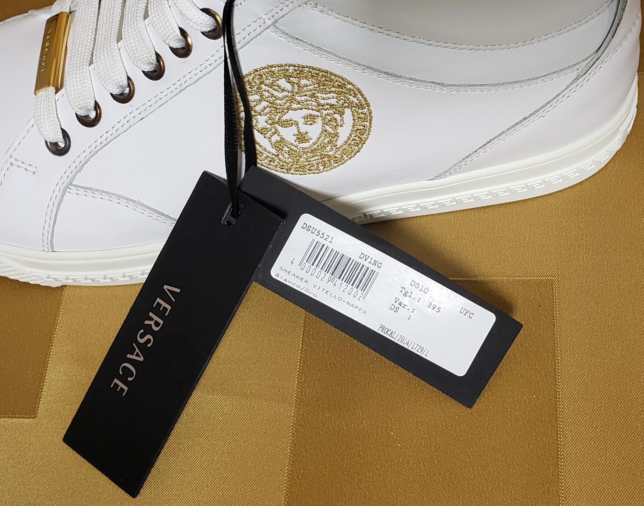 Men's NEW VERSACE WHITE LEATHER SNEAKERS w/EMBROIDERED GOLD MEDUSA 39.5 - 6.5