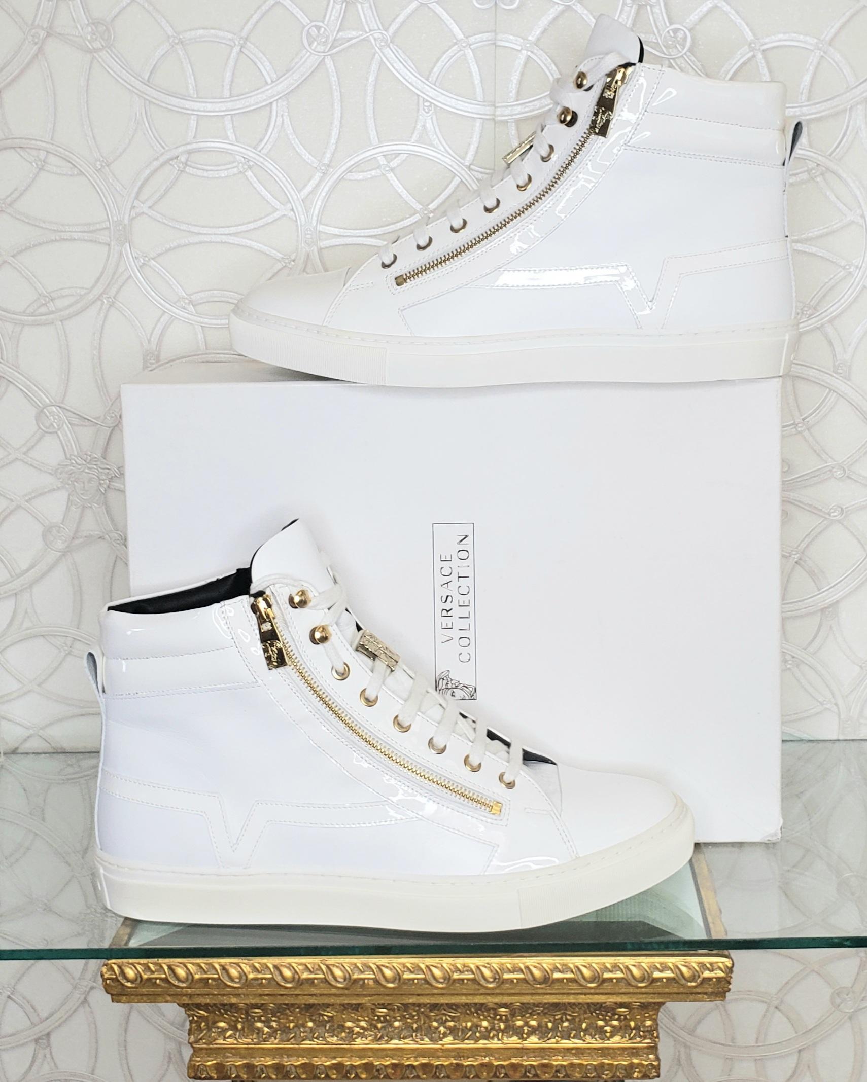 NEUE VERSACE WEISSE LEDERSNEAKERS MIT GOLDENEN SPITZERN 44 - 11 (Grau)