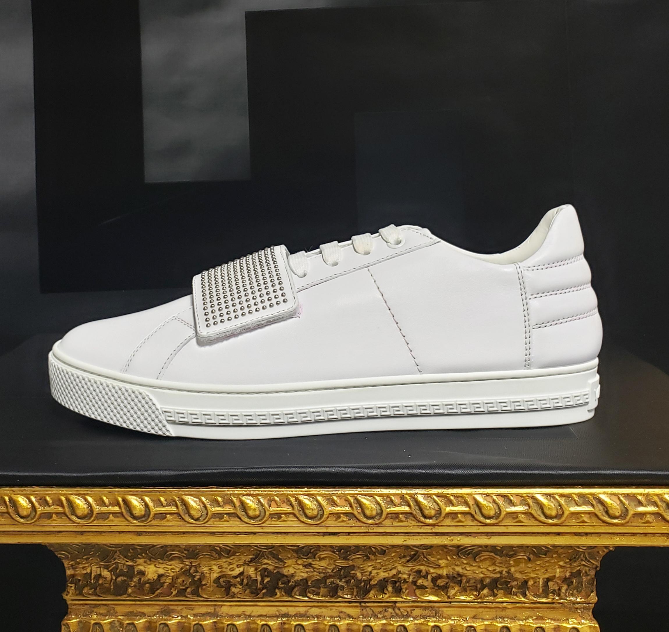 NEW VERSACE WHITE LEATHER SNEAKERS with a STUDDED BUCKLE 40 - 7 2