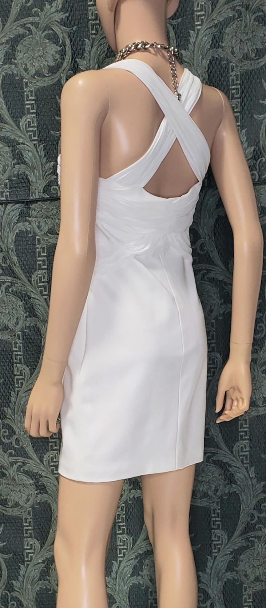 Women's New VERSACE WHITE MEDUSA CHAIN DRESS 42 - 6 For Sale