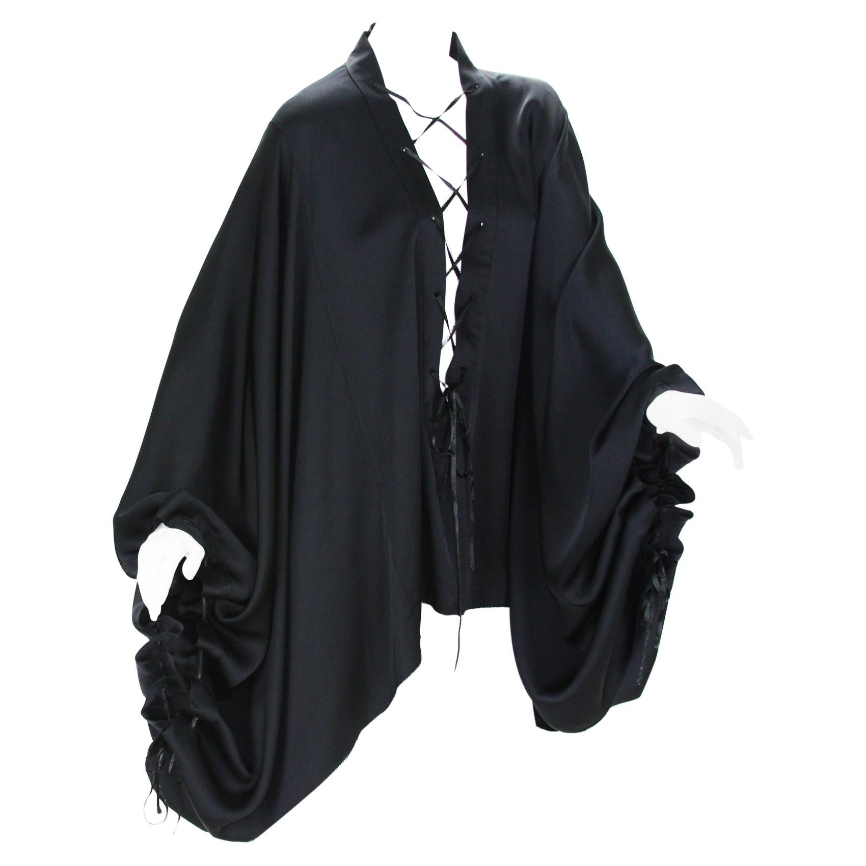 New Very Rare Tom Ford for Gucci F/W 2002 Silk Black Lace-Up Kimono Top It. 40