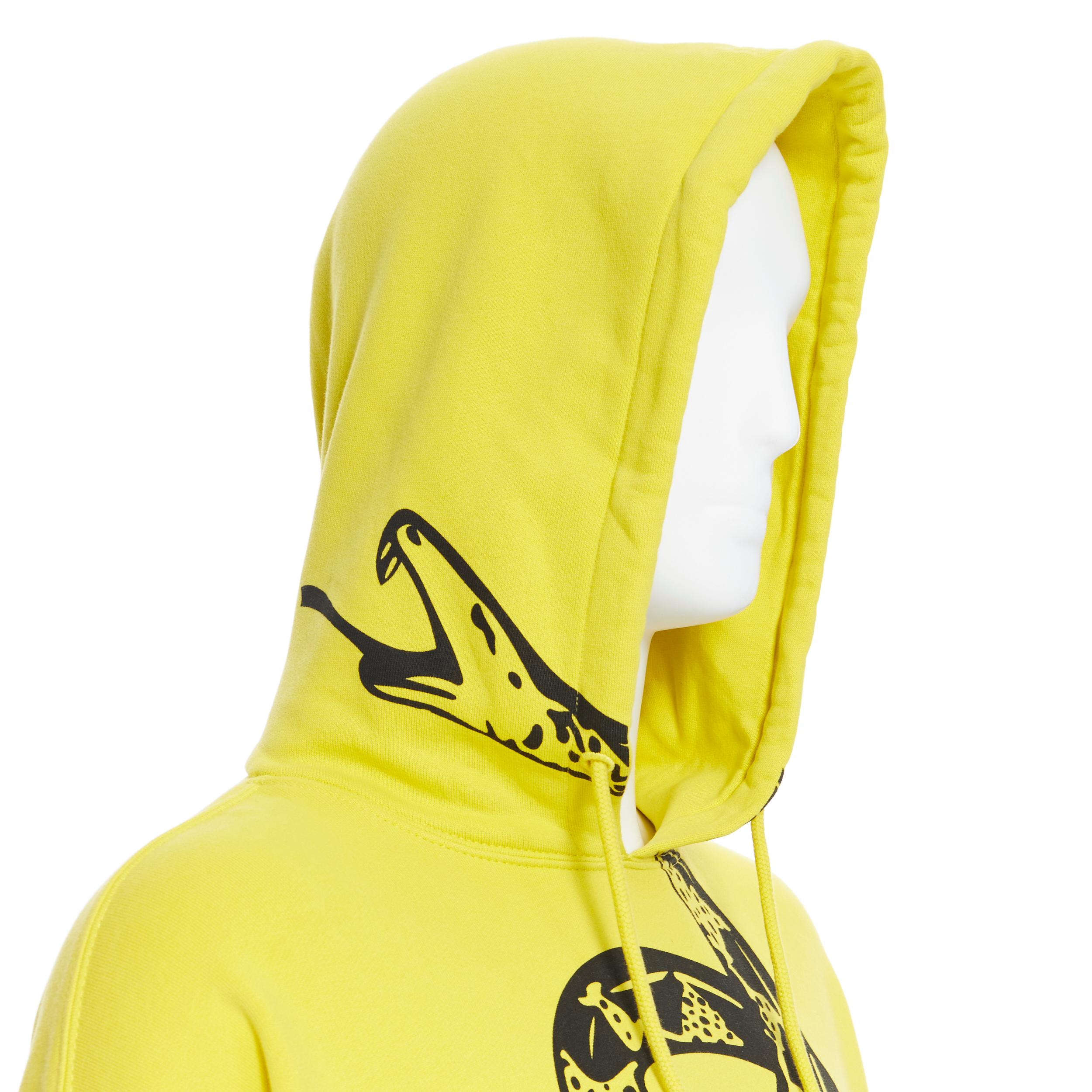 new VETEMENTS 2019 Don’t Tread On Me Snake print fleece oversized hoodie S
Brand: Vetements
Designer: Demna Gvasalia
Collection: AW2019
Model Name / Style: Snake hoodie
Material: Cotton
Color: Yellow
Pattern: Abstract; Snake print
Extra Detail: