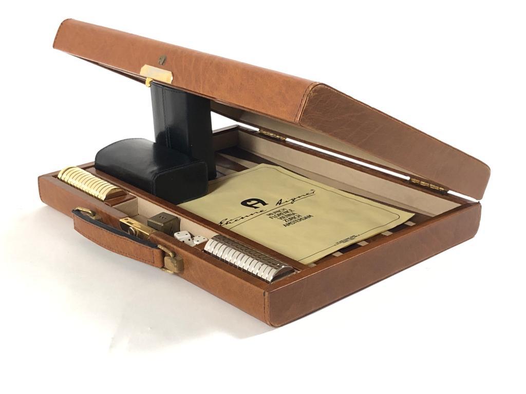 New vintage 1970 backgammon rare Etienne Aigner handmade soft leather complete set with instruction booklet, a rare find since they were just a few made guaranteeing the maximum level of craftsmanship and luxury. The case is in near perfect