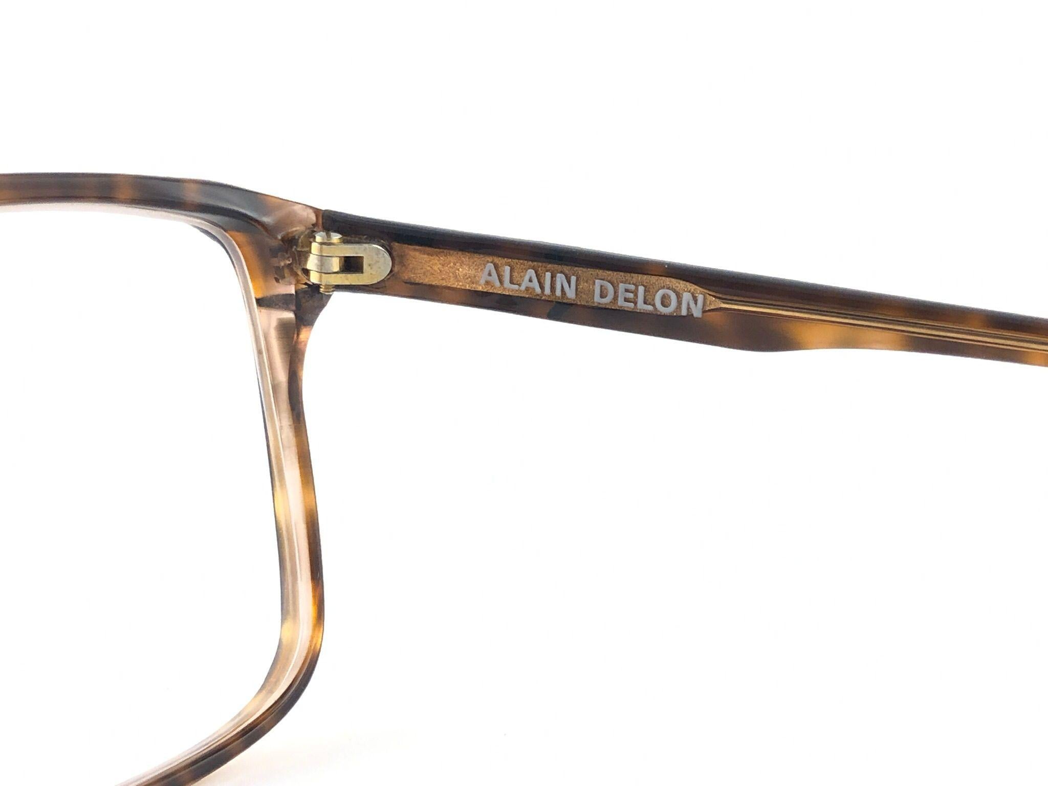 Beige New Vintage Alain Delon Thesee 121 RX Tortoise  1990 Italy Sunglasses For Sale