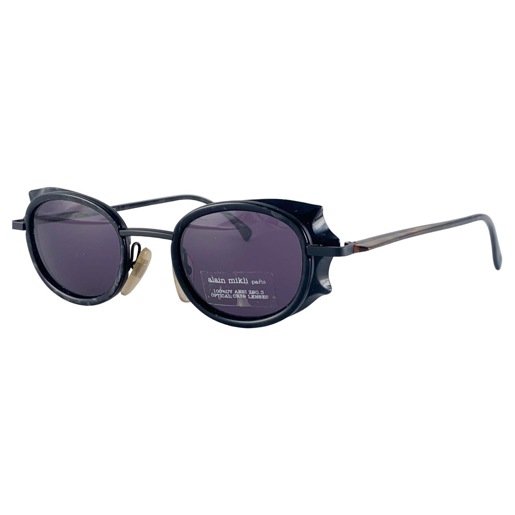 New Vintage Alain Mikli 5009 Col 0126 Black Made in France Sunglasses 1980's For Sale