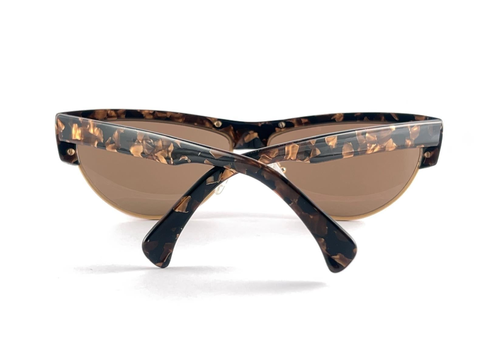 New Vintage Alain Mikli 615 Marbled Tortoise  Handmade Sunglasses 1990'S France For Sale 8
