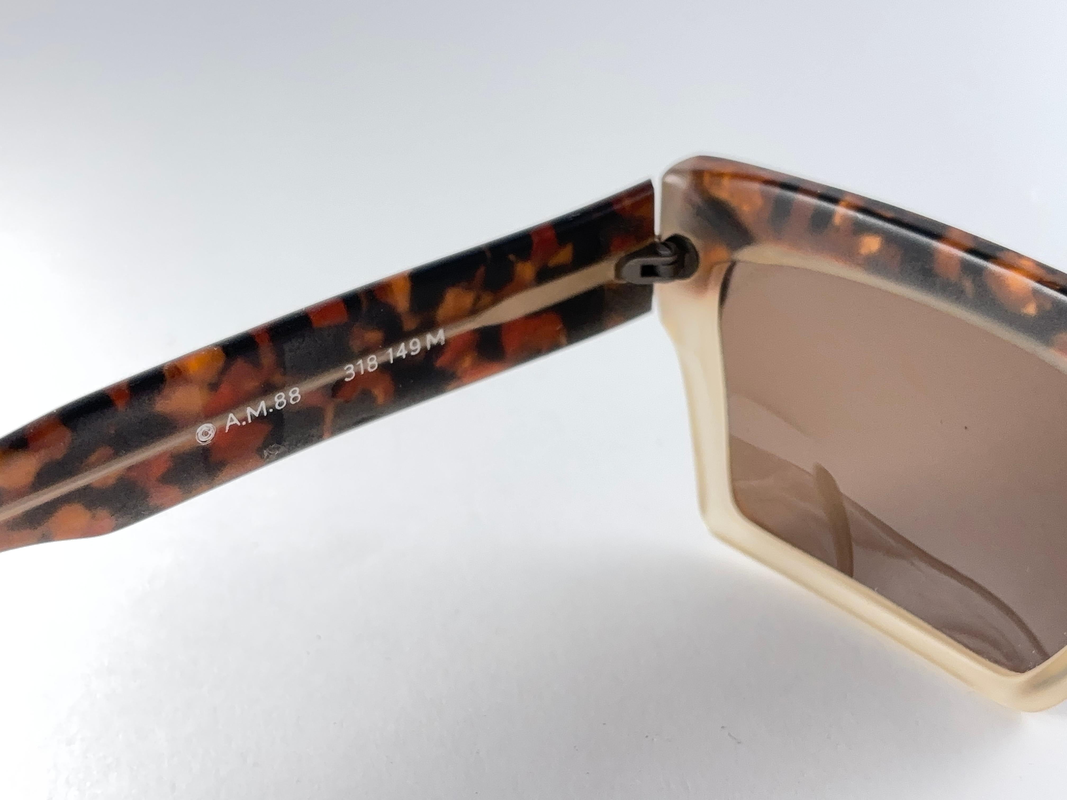 Women's or Men's New Vintage Alain Mikli Am 88 Marbled Mask France Sunglasses 1980'S For Sale