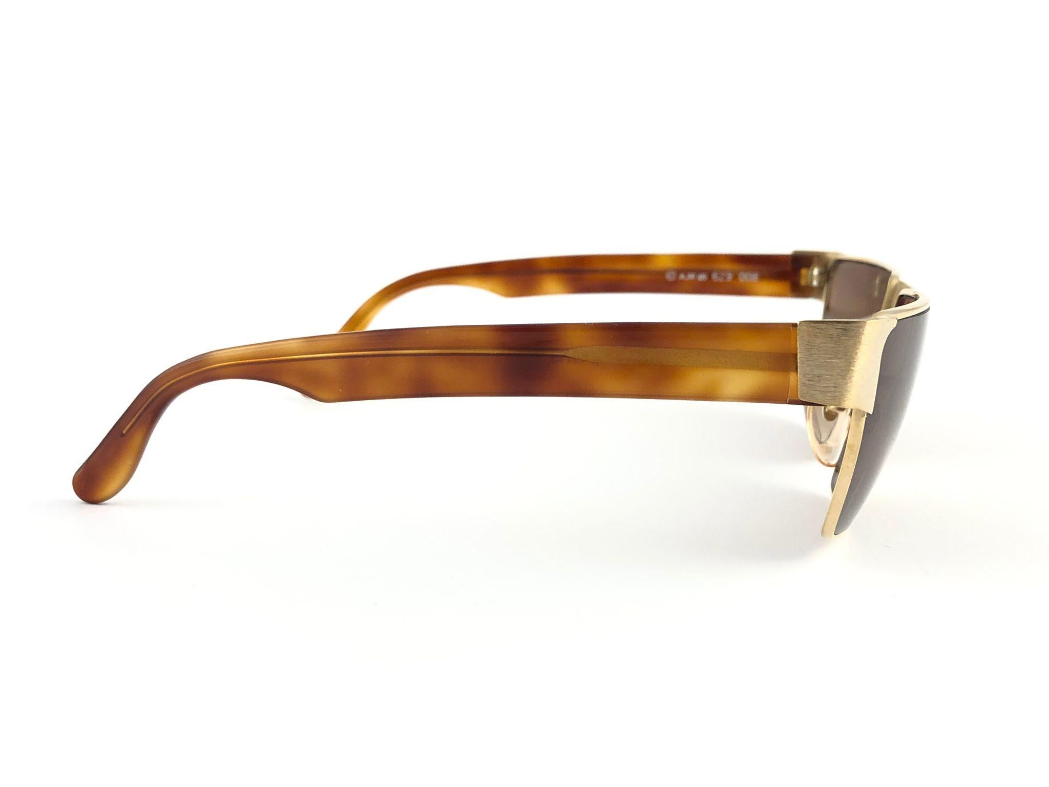 New Vintage Alain Mikli AM89 629008 Gold & Tortoise France Sunglasses 1980's For Sale 4