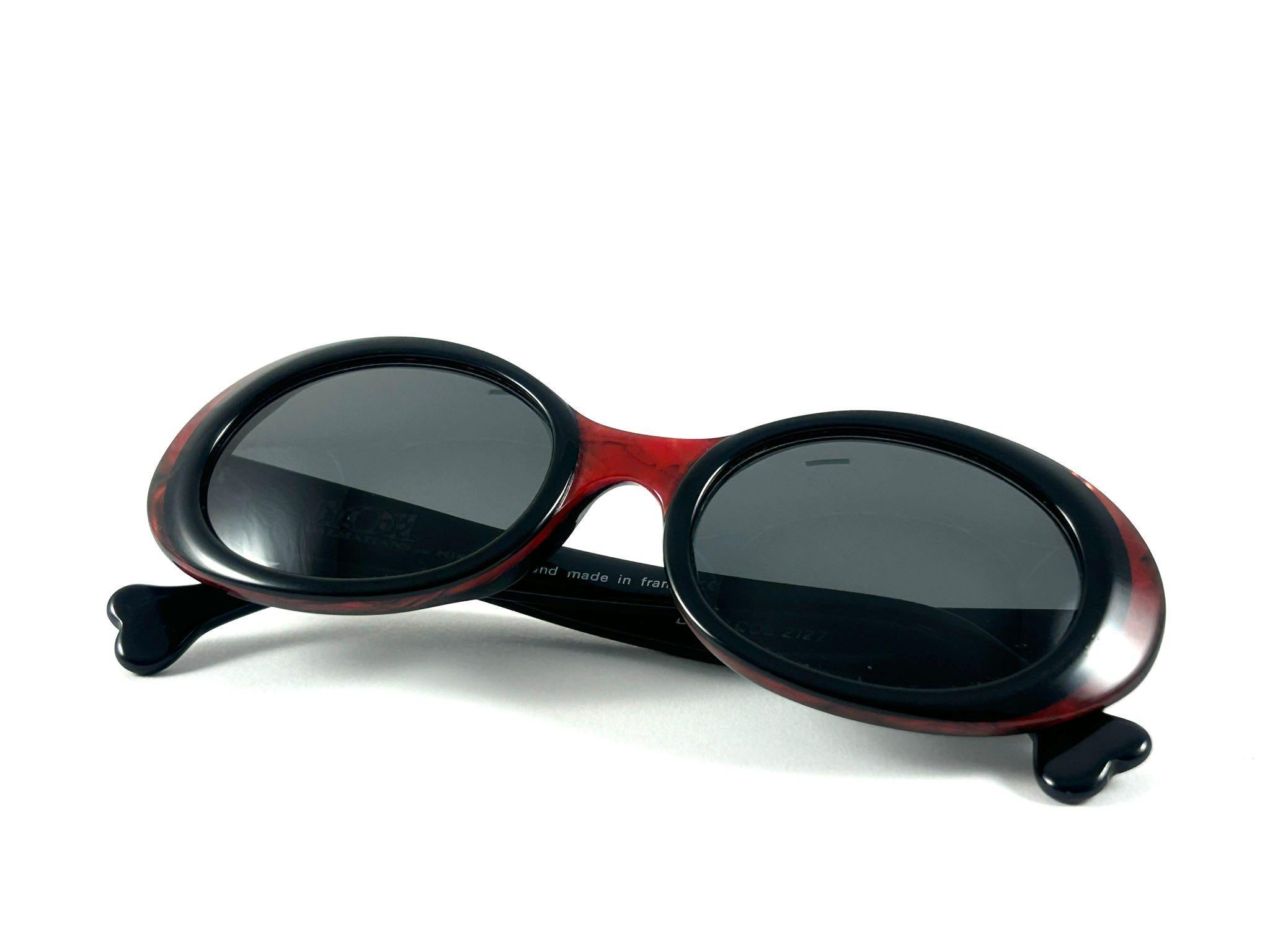 New Vintage Alain Mikli for 101 Dalmatians D303 France Sunglasses 1980's For Sale 2
