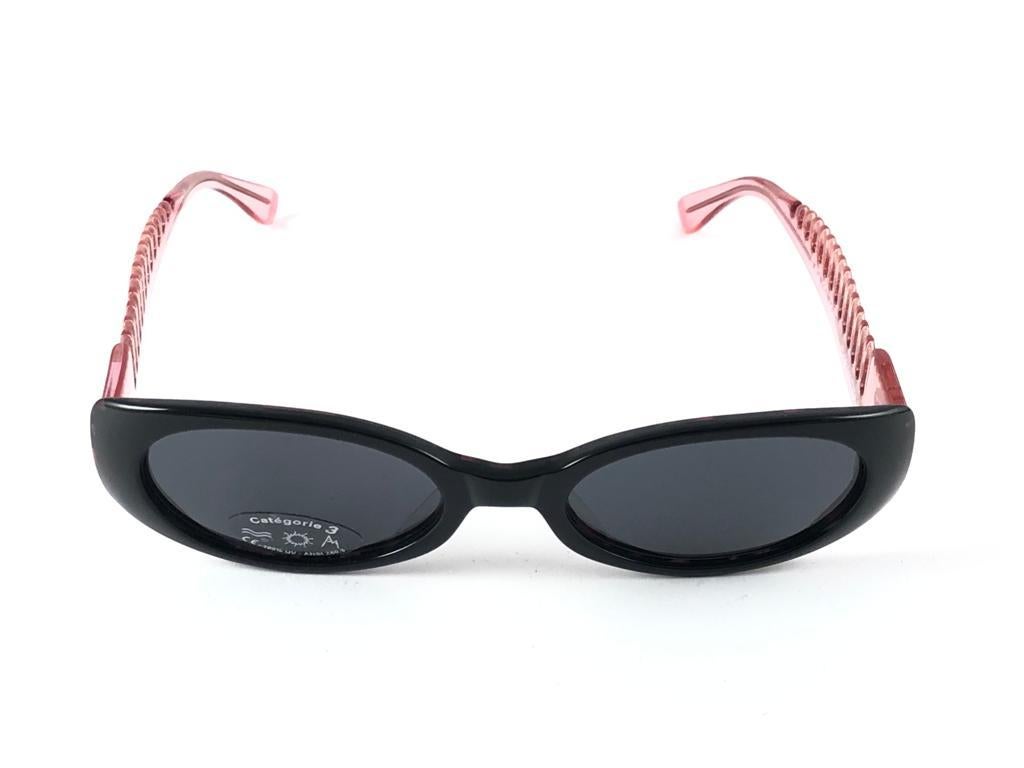 New Vintage Alain Mikli for Barbie Black & Pink 404 France Sunglasses 1980's 3