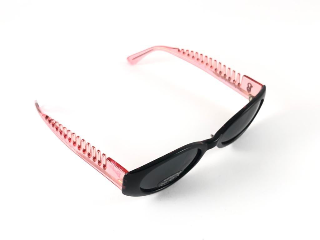 New Vintage Alain Mikli for Barbie Black & Pink 404 France Sunglasses 1980's For Sale 6