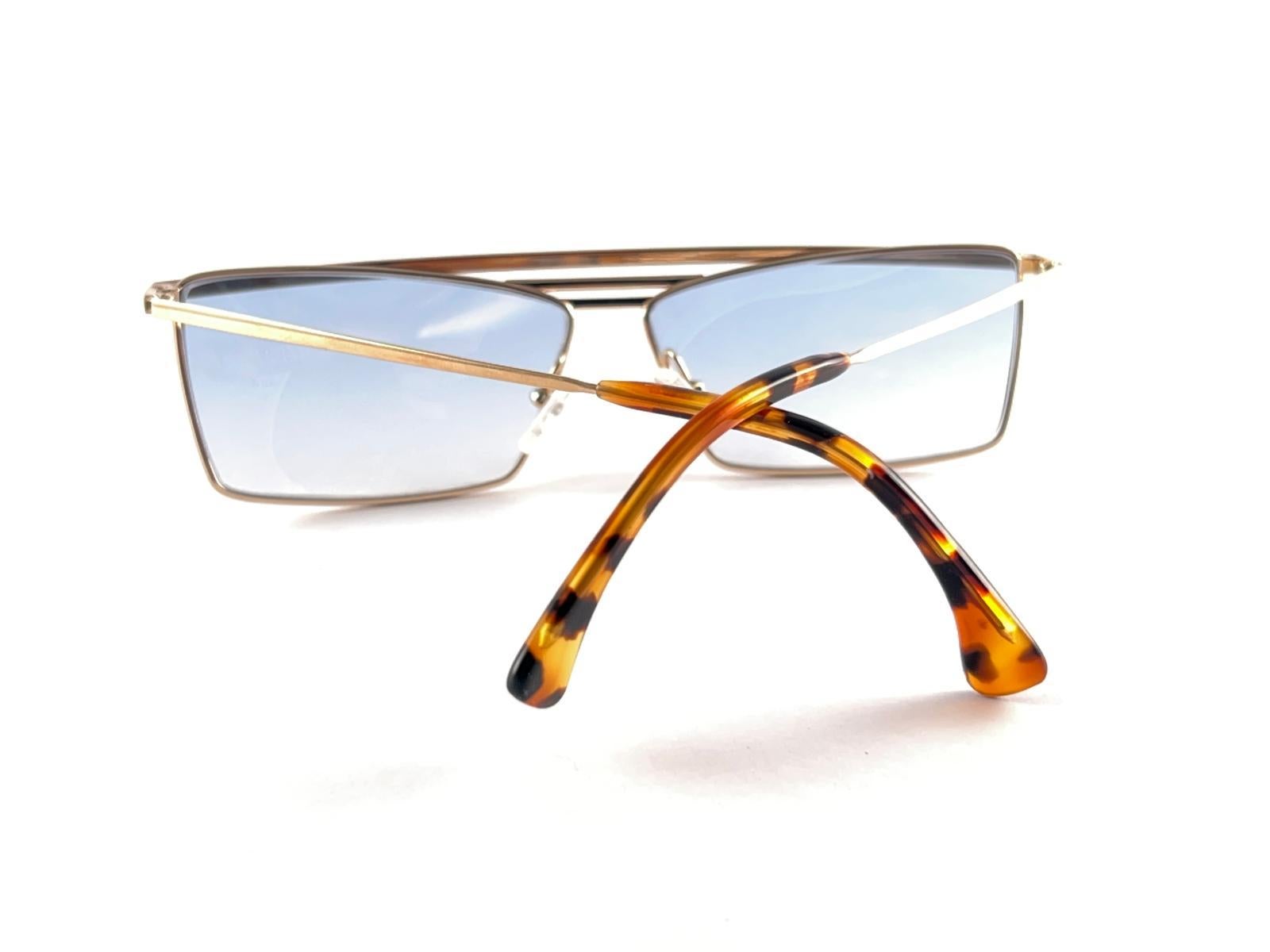 New Vintage Alain Mikli Rectangular Gold Frame Sunglasses 1980's Made in France For Sale 5