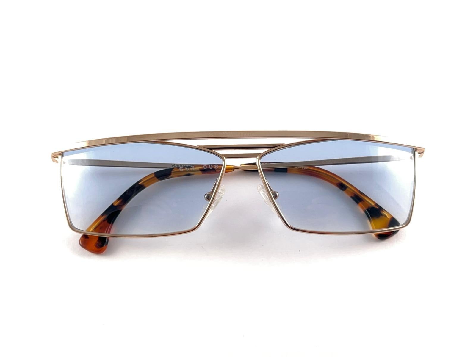 New Vintage Alain Mikli Rectangular Gold Frame Sunglasses 1980's Made in France For Sale 7