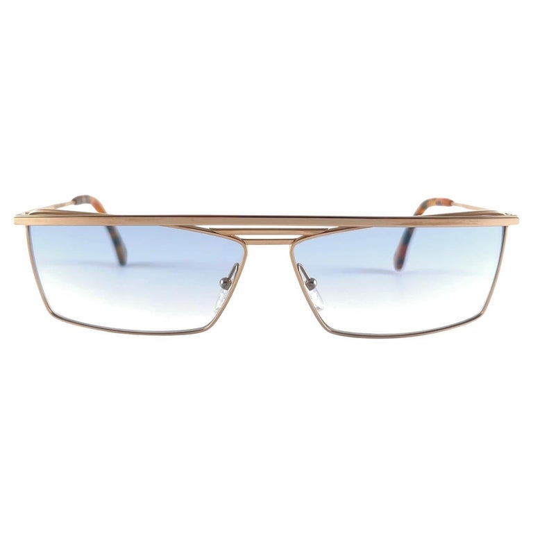 New Vintage Alain Mikli Rectangular Gold Frame Sunglasses  display picture 3