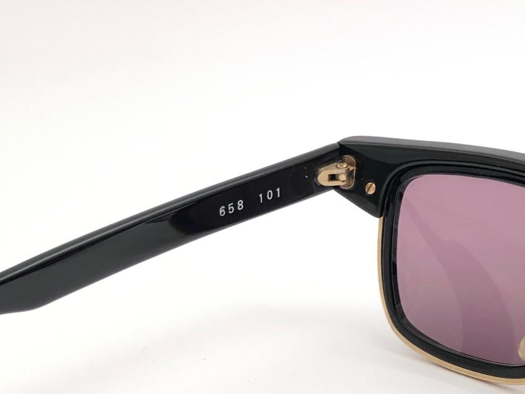Gray New Vintage Alain Mikli Wayfarer Black & Gold Made in France Sunglasses 1980's For Sale