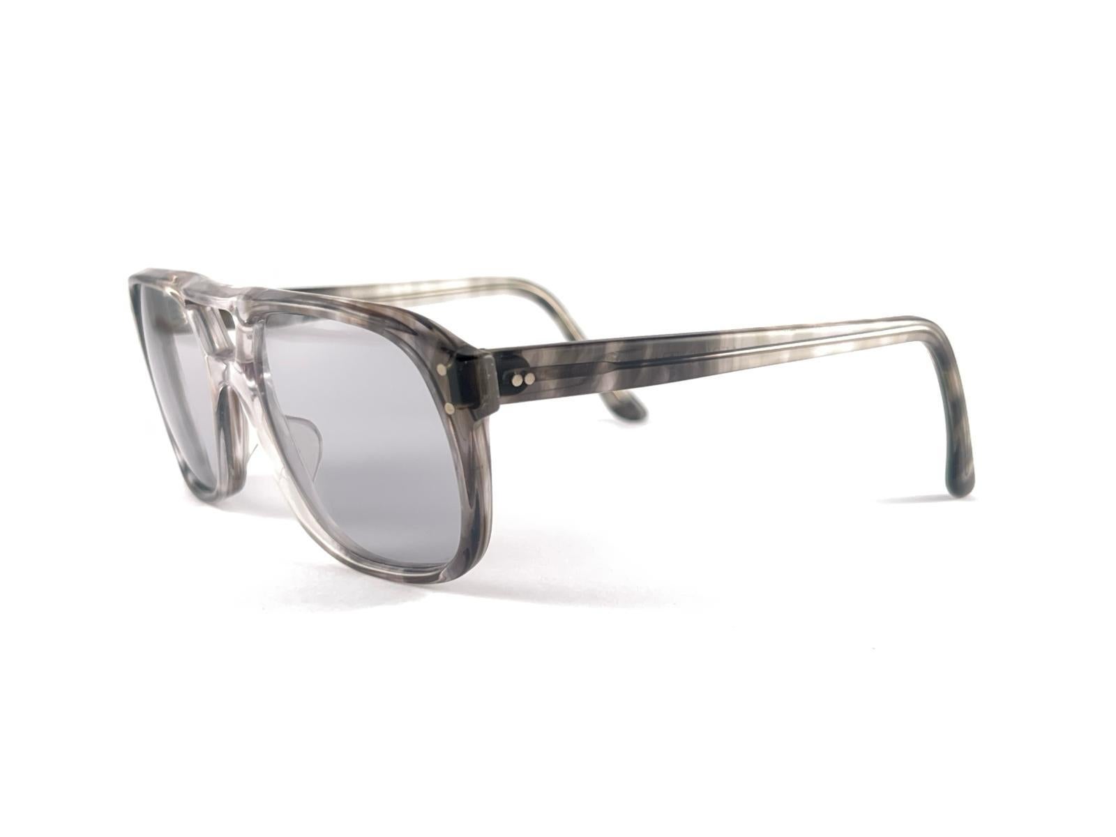 Nuevo Vintage American Optical Aerius Translucent Pilot Gafas de sol Made in Usa en Bueno estado para la venta en Baleares, Baleares