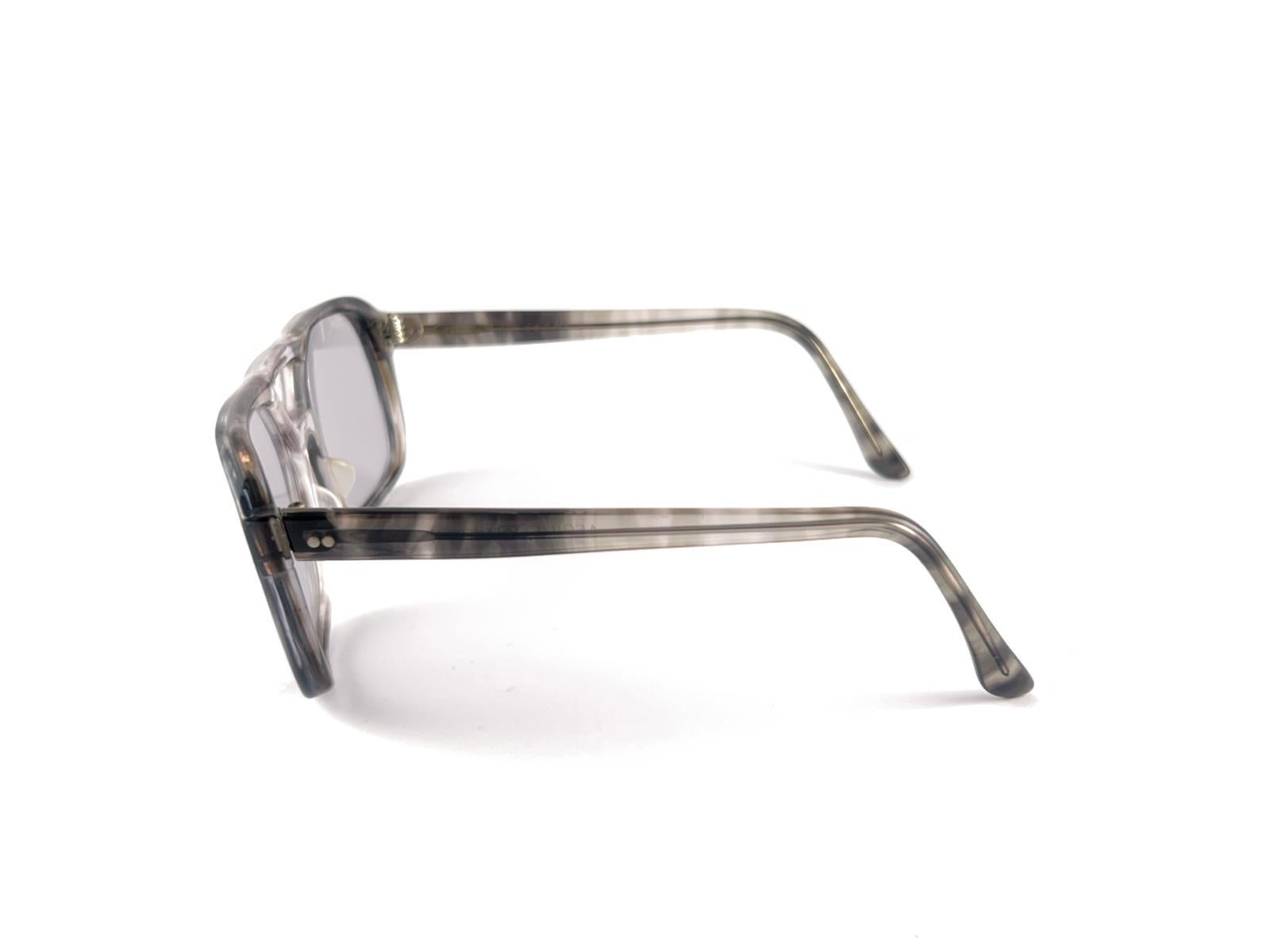 Nuevo Vintage American Optical Aerius Translucent Pilot Gafas de sol Made in Usa en venta 3
