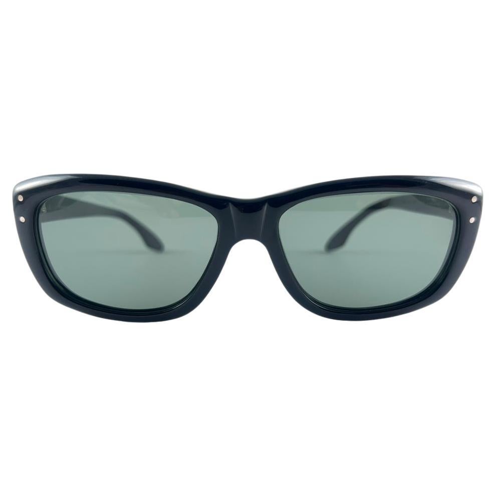 New Vintage American Optical Midcentury Black "Everglade" Sunglasses 1960's Usa For Sale