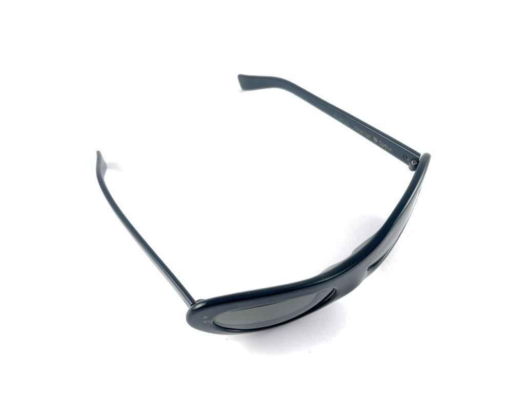 New Vintage American Optical Midcentury Black 