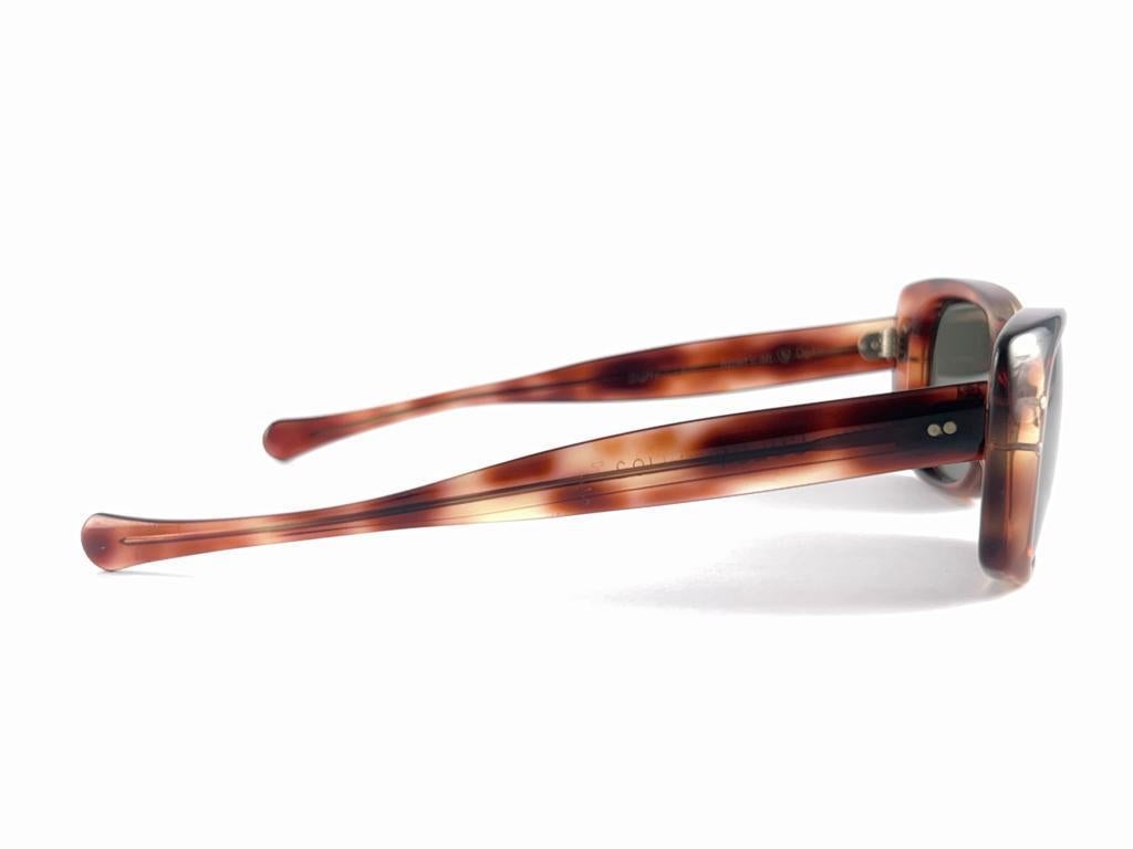 New Vintage American Optical Midcentury Tortoise Sunglasses 60's Made In Usa Unisexe en vente
