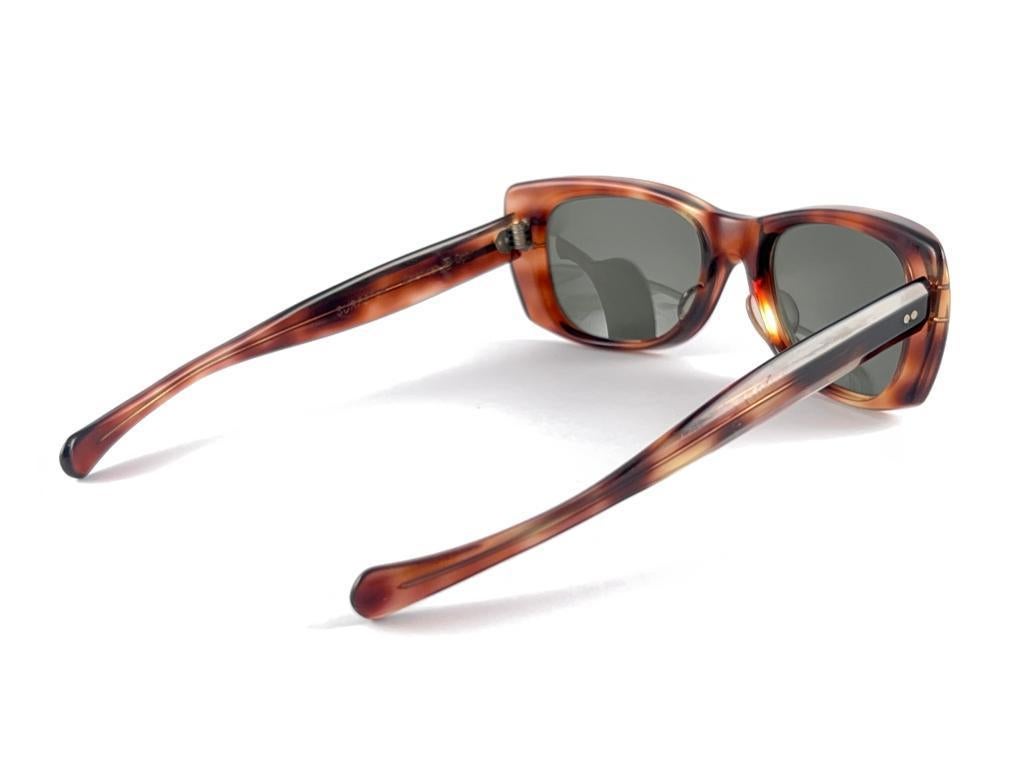 New Vintage American Optical Midcentury Tortoise Sunglasses 60's Made In Usa en vente 4