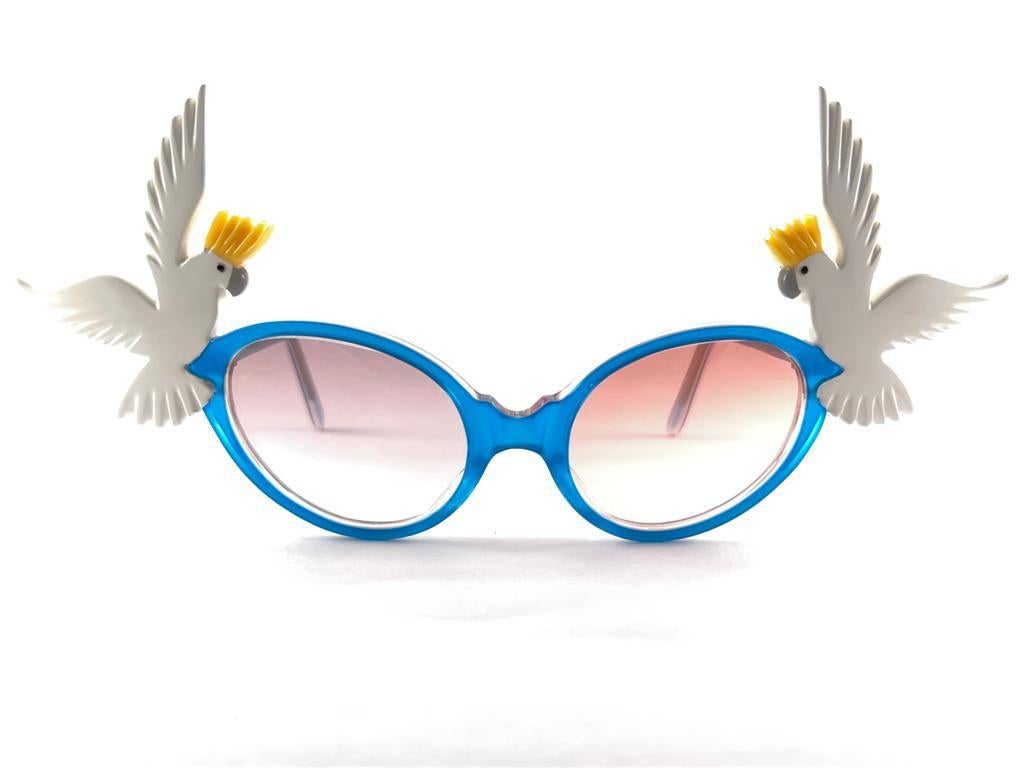 Neu Vintage Anglo-amerikanische Brillen „ Cockatoos“ Blaue Sonnenbrille mit Rahmen 1970er im Angebot 5