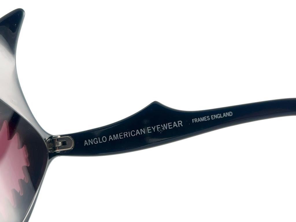 Neue Vintage Anglo American Eyewear 