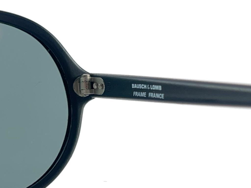 Neue Vintage Bausch & Lomb Sleek Mate Schwarz Grau Linsen B&L Sonnenbrillen Frankreich im Angebot 2