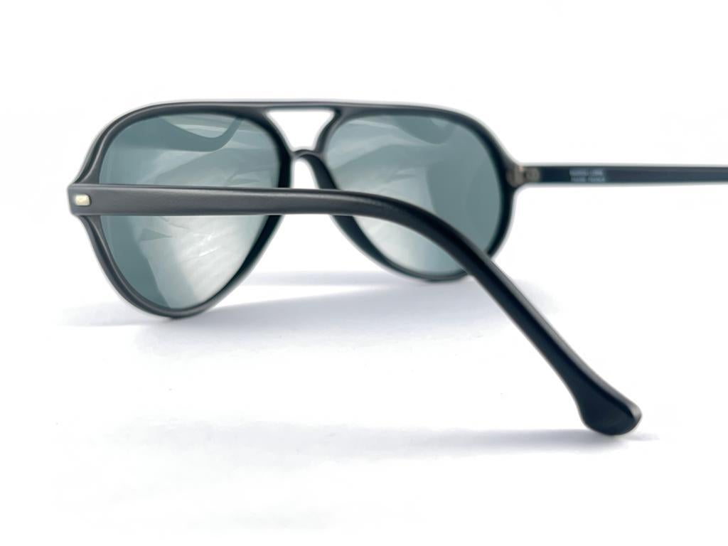 Neue Vintage Bausch & Lomb Sleek Mate Schwarz Grau Linsen B&L Sonnenbrillen Frankreich im Angebot 3