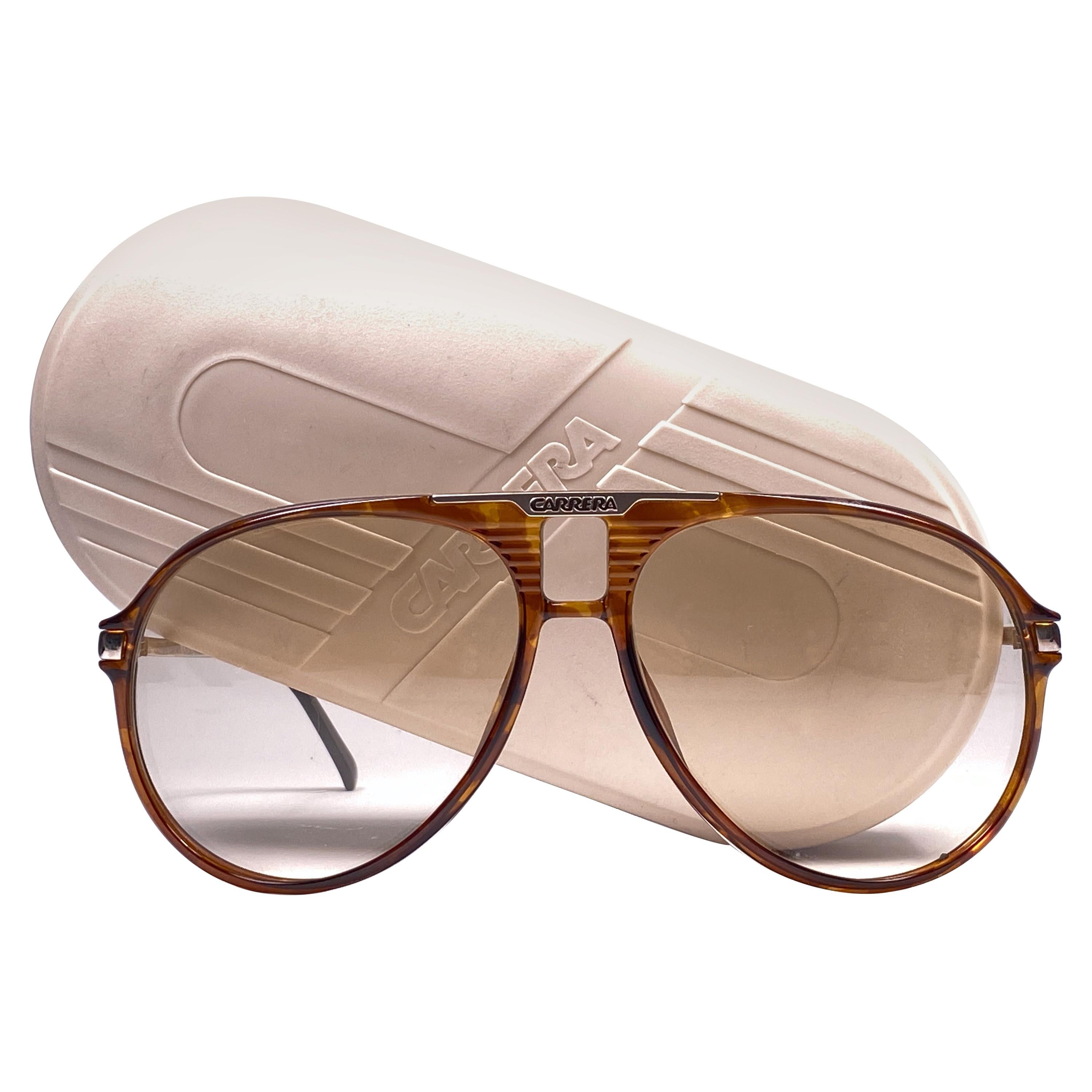 New Vintage Boeing by Carrera Aviator 5595 Large Sunglasses Austria at  1stDibs | carrera 5595, carrera aviator sunglasses, boeing sunglasses