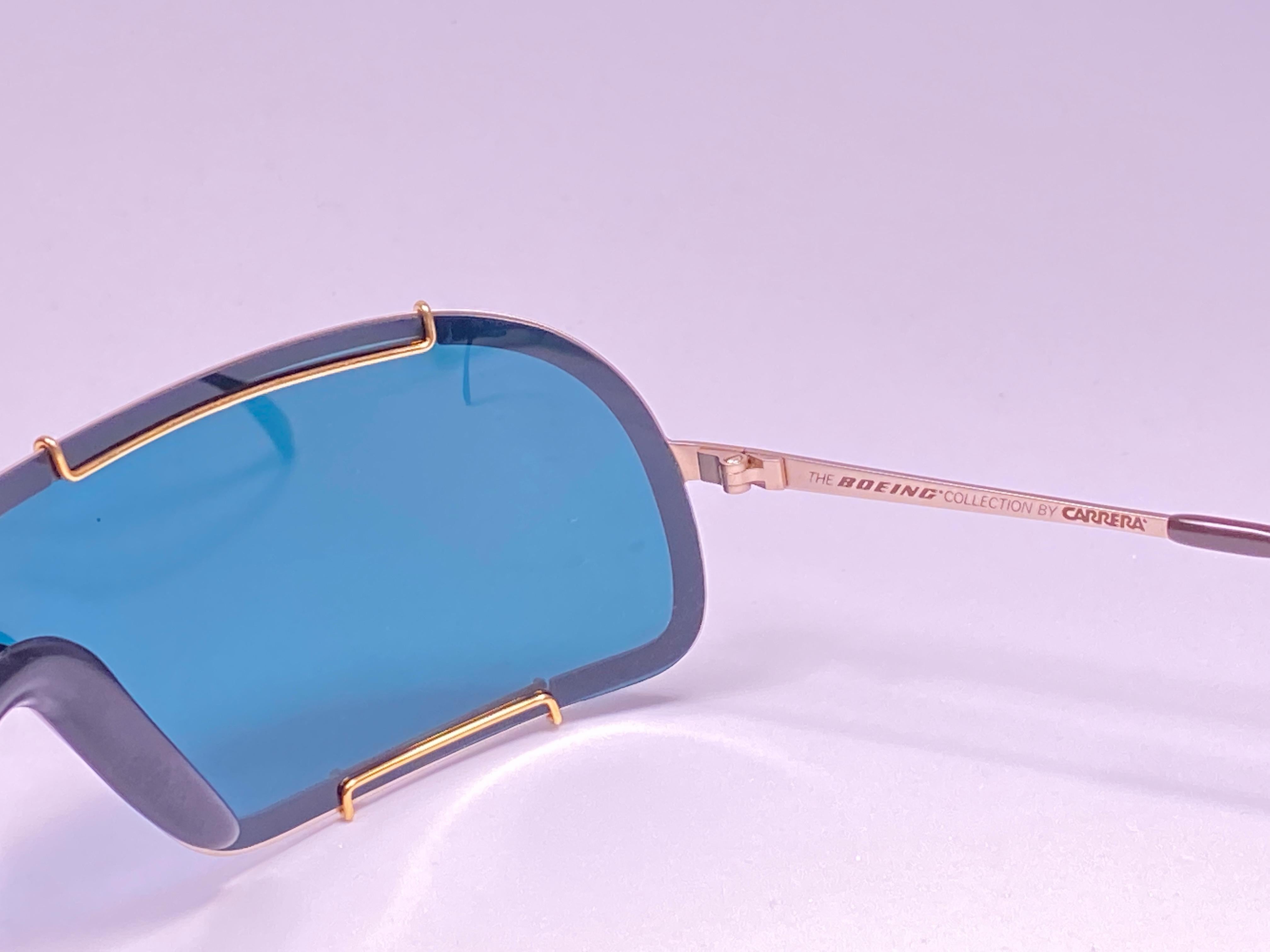 Blue New Vintage Boeing by Carrera Mono Mask Gold Turquoise Sunglasses Austria