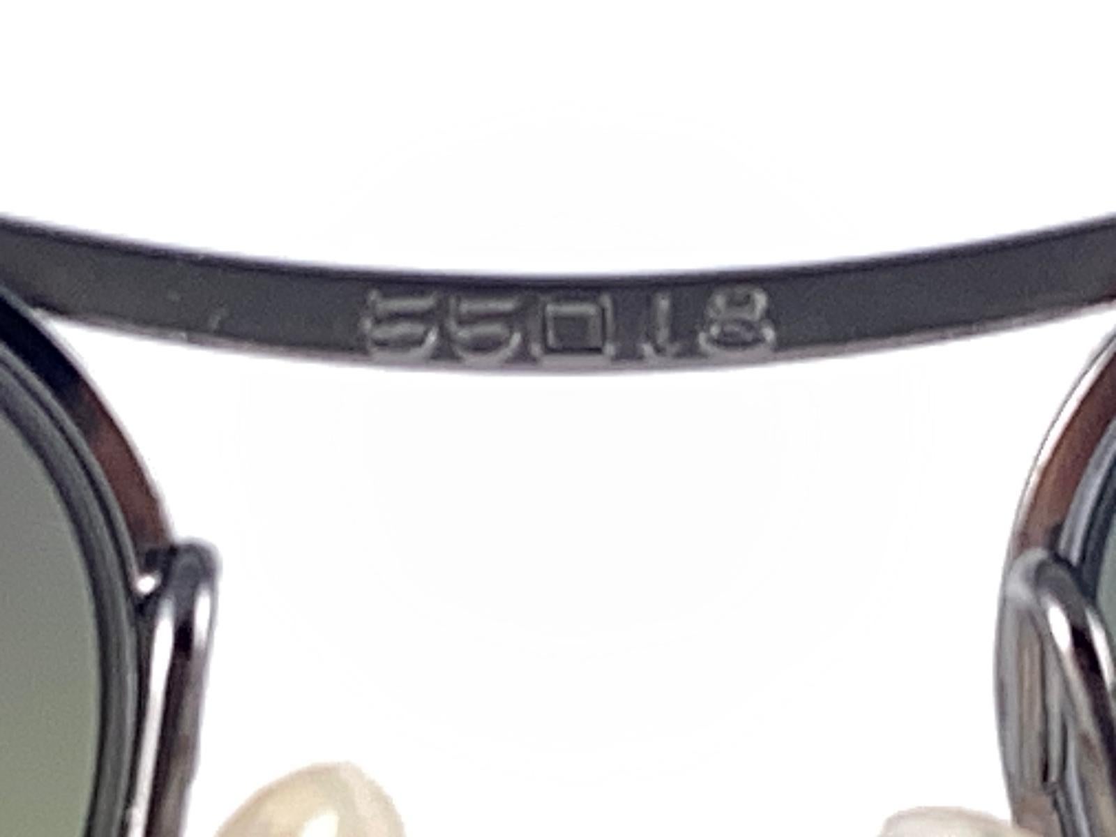 Women's New Vintage Calvin Klein Ck 2033 Small Shiled Y2K Sunglasses Made In Italy For Sale