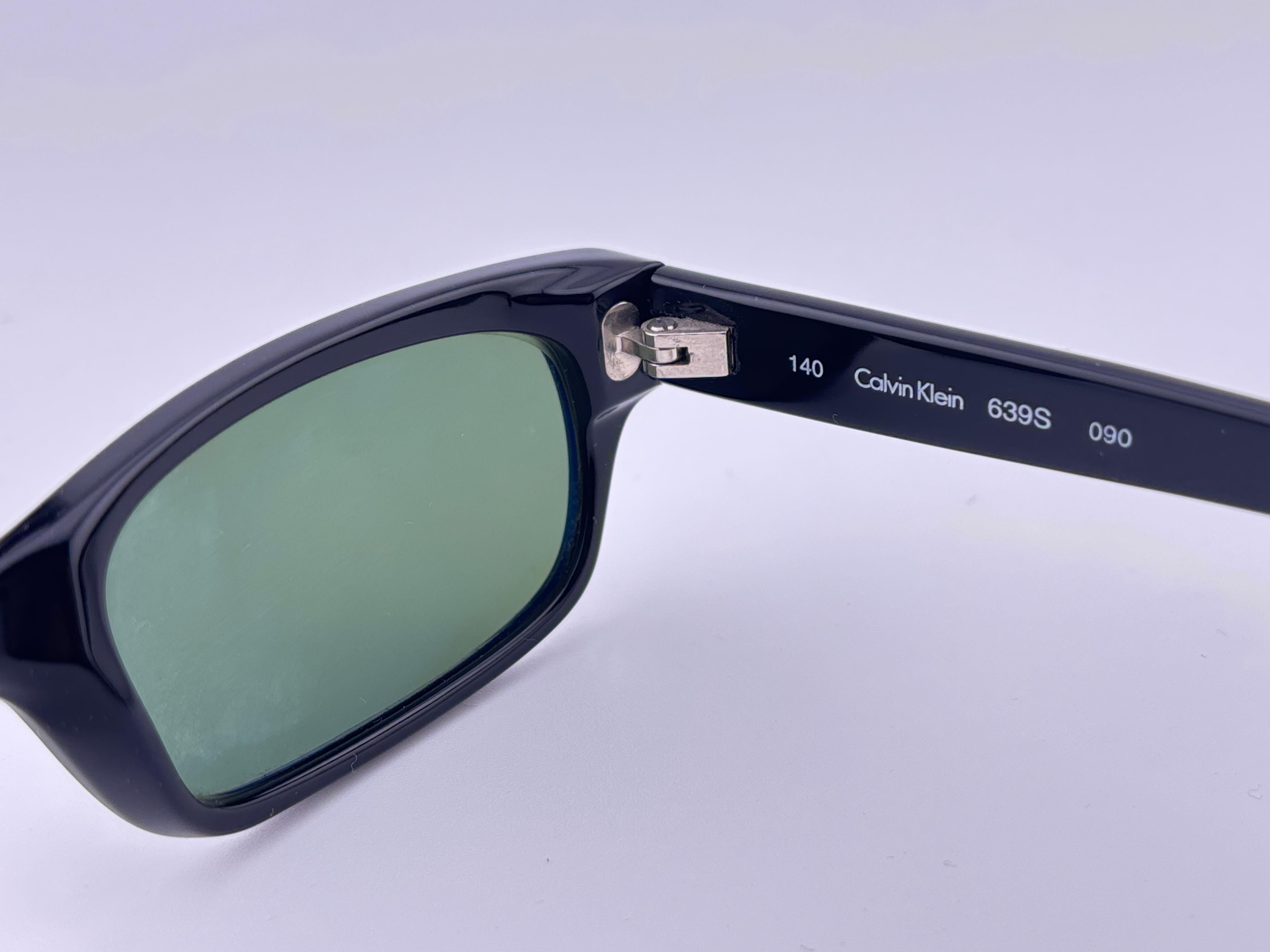 New Vintage Calvin Klein Ck Sleek Black 639 S Y2K Sunglasses Made In Italy Neuf - En vente à Baleares, Baleares